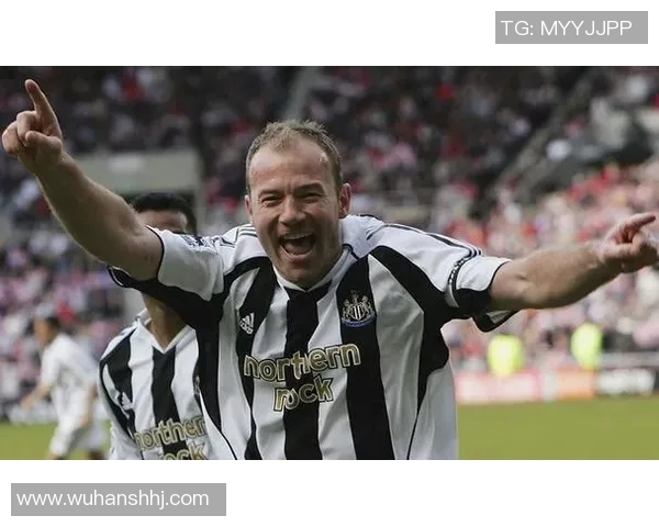 全球足球巨星排名前十解析，盘点当今足坛最具影响力的十位球员